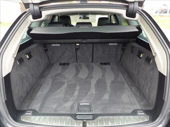 BMW Řada 5 2,0 525XD NAVI,PANO,KAMERA,1M - 8