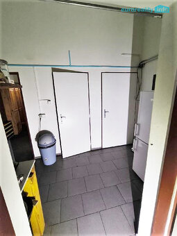 Prodej, komerční objekt, 288 m2 na pozemku 1782 m2, Dobrná, - 8