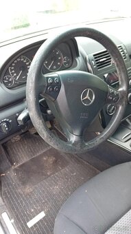 Mercedes Benz model A 1.5 i - 8