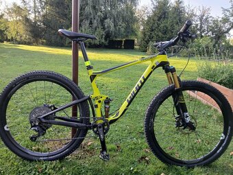 Karbonové kolo Giant Anthem Advanced 27,5 - 8