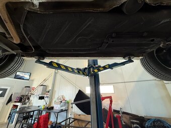 Volkswagen Golf mk1 Cabrio - 8