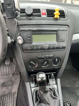 Škoda Octavia 1.9tdi - 8