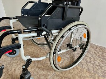 Invalidní vozík DIETZ - 8