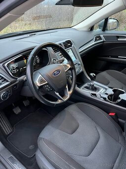 Ford Mondeo 2.0TDCi 110kW, el. kufr, vyhř. volant a č. sklo - 8