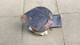 Dynamo Bosch - RJC 75/6 s relátkem, Tatra 57, Praga, Škoda - 8