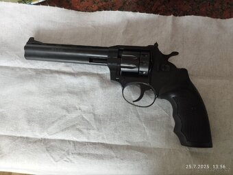 Revolver Flobert typ 661, 6 mm - 8