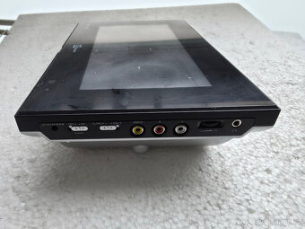 TELE Systém - Přenosný DVD přehravač s DVB-T tunerem - 8