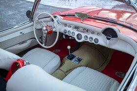 Chevrolet Corvette C1  283 cu in (4.6 L) - 8