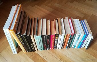Sci fi knihy, záhady, Souček, Daniken, UFO a podobné - 8