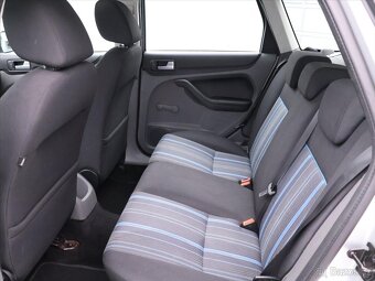 Ford Focus 1,6 TDCI Klima Tažné STK 03/27 (2009) - 8