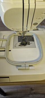 Šicí a vyšívací stroj Brother Nv 1500 - 8