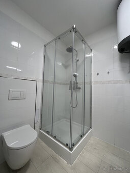 Pronájem bytu 1+kk, 28. října, Moravská Ostrava, 7900 Kč/měs - 8