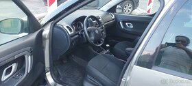 ŠKODA ROOMSTER 1.9 Tdi 77 kW 2007 - 8