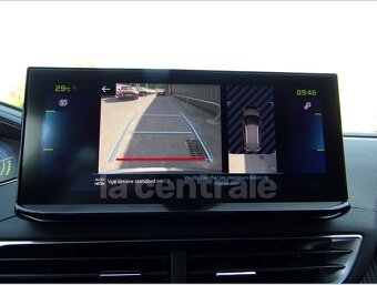 PEUGEOT 3008 II (2) HYbrid 225 ALLURE E-EAT8 rok 2021 - 8