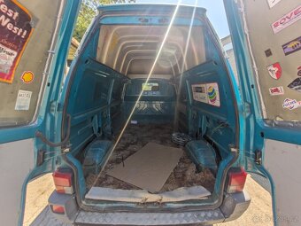 Volkswagen Transporter T4, 2.4 TDI, obytná nástavba, vysoká - 8