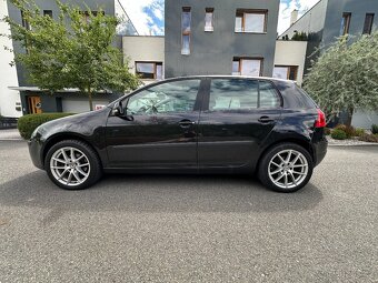 Volkswagen Golf V 1.6 75kw - 8