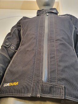 Rukka Gore-Tex
Velmi kvalitní, značková 
bunda na moto 36 - 8