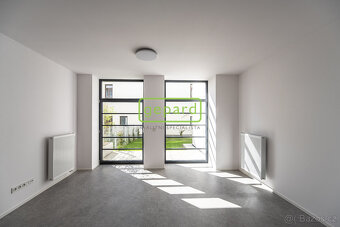 Prodej bytu v novostavbě 2+kk, 58m2 se zahradou 62m2 v proje - 8