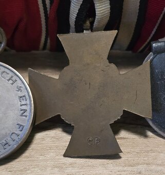 Exkluzivní medailová lišta Třetí říše - 9 míst - 8