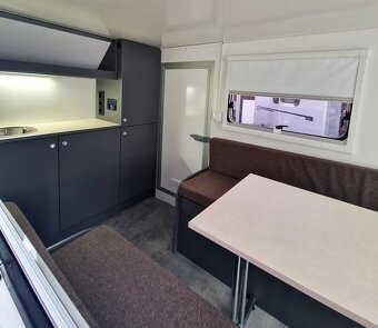 Karavany Everest Minicamp EVO - 8