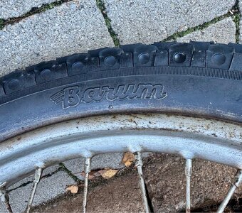 ČZ 125 T - přední a zadní kolo - 8