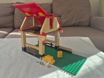 LEGO CITY 7637 - Farma - 8