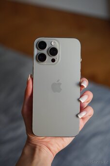 iPhone 15 Pro Max 256 GB - 8