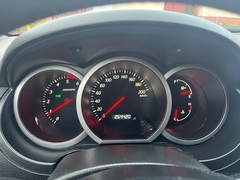 Suzuki Grand Vitara 1.9 DDIS - 8