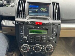 Land Rover Freelander 2, 2,2 TD4, 112kW, HSE,4×4, Automat (6 - 8