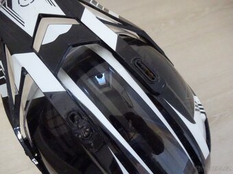 Helma na motorku Pioneer Trigger vel. S - 8