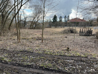 Prodej stavebního pozemku 1322 m² v obci Třemblat - 8