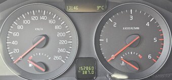 Volvo V50 2.0D 100kW - 8