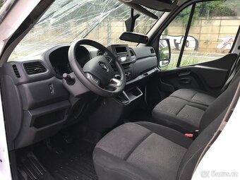 Renault Master MAXI L3H3P3 r.v.2023/12 2.3 DCi ČR DPH - 8