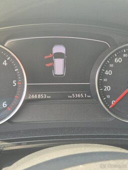 Volkwagen Touareg r.v.2011 - 8