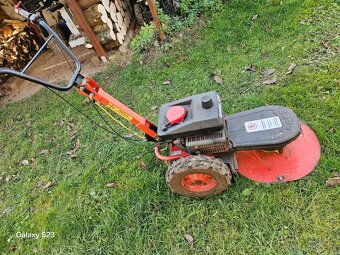 Bubnova sekačka DAKR - 8