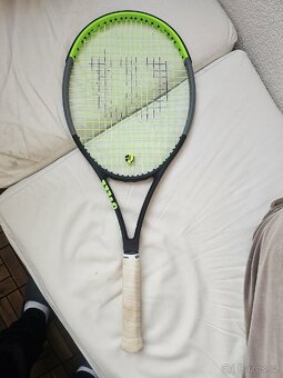 Tenisová raketa Wilson Blade 104 2 kusy - 8