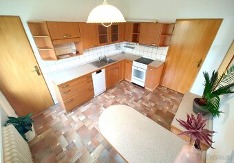 Prodej domu 200m² (pozemek celkově 1181m²), Zásada - 8