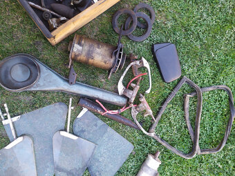 Starožitnosti/sbírka - 8