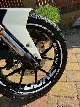 KTM duke 2017 ABS - 8
