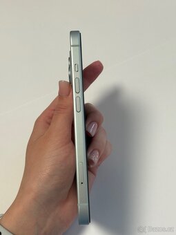 iPhone 15 128 gb modrý, jako nový - 8