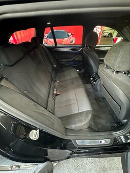 BMW M550D xDrive touring - 8