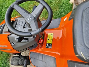 Zahradni traktor Husqvarna CT154 Kohler - 8