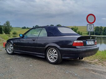 BMW 318i cabrio - 8