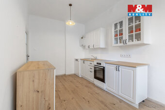 Prodej rodinného domu, 200 m², Paskov, ul. Komenského nábřež - 8