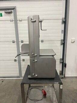 Pila Kolbe K 220 - 8