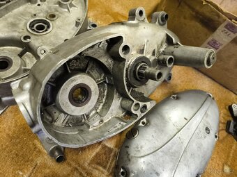 Motor JAWA pionýr - 8