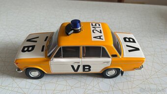 LADA 1500 VB 1974-1977 1:18 + bonus - 8
