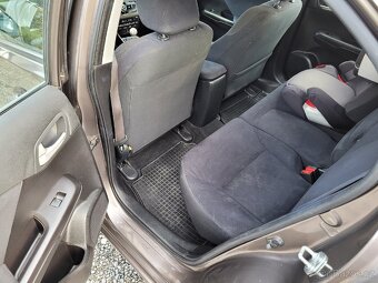 Honda Civic IX 1.8i VTEC - 8