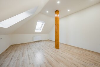 Dům o 3 bytech s terasou a zahradou, Chyňava, okr. Beroun - 8