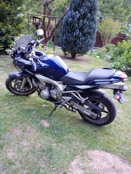 Yamaha FZ6 Fazer - 8
